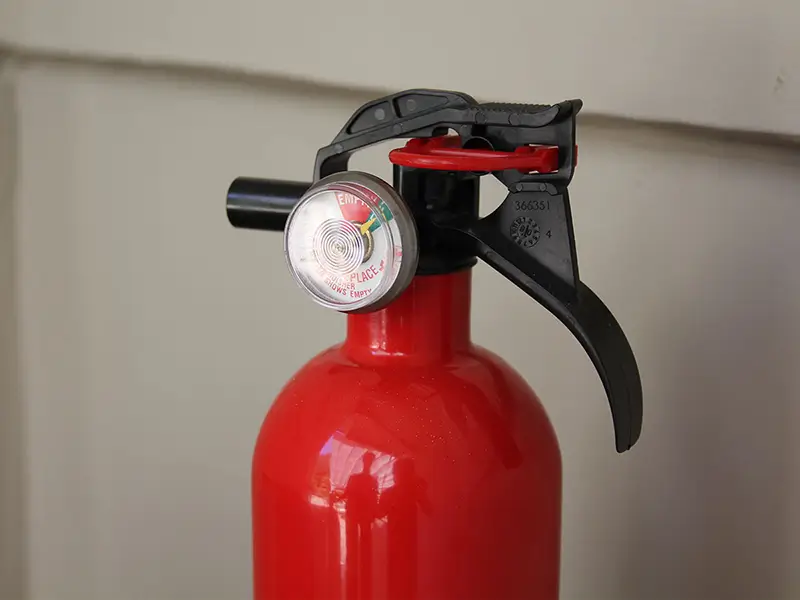نحوه بررسی فشار کپسول آتش نشانی